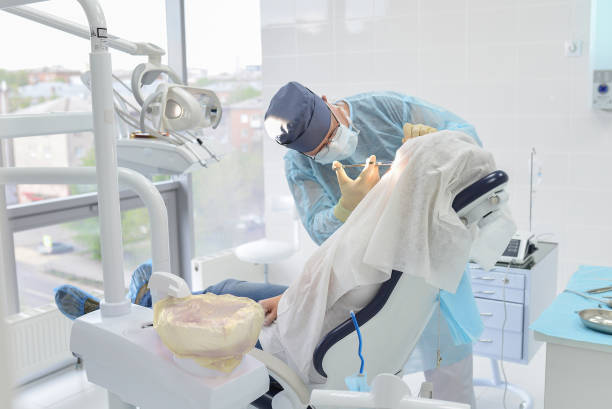 Best Emergency Tooth Extraction in Cocoa West, FL